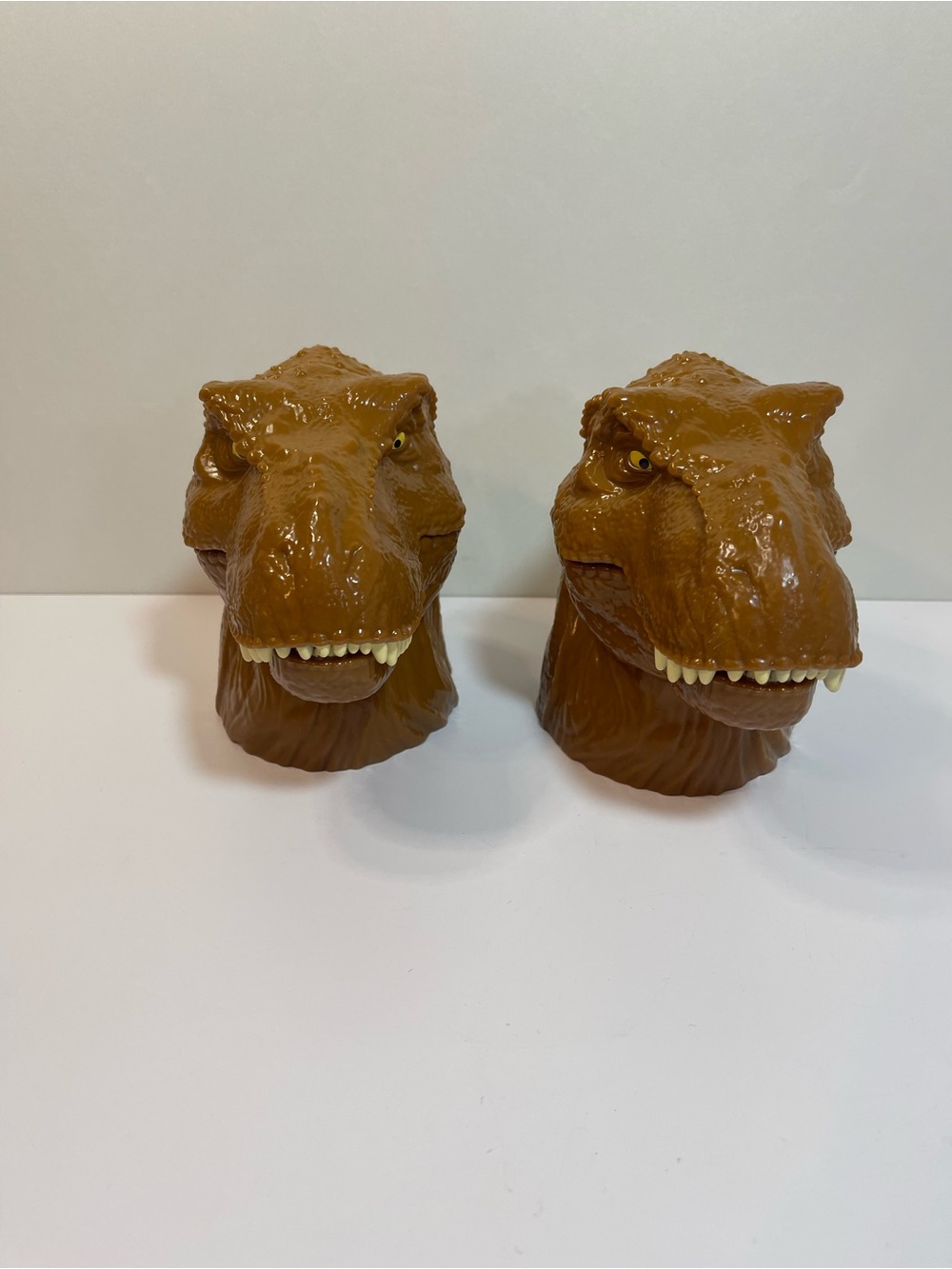 Jurassic Park World T-Rex Dinosaur Flip Top Cups Mugs 2 Souvenir Barnum Bailey